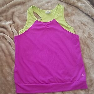 🎂 Girls athletic top 3/$15 sale